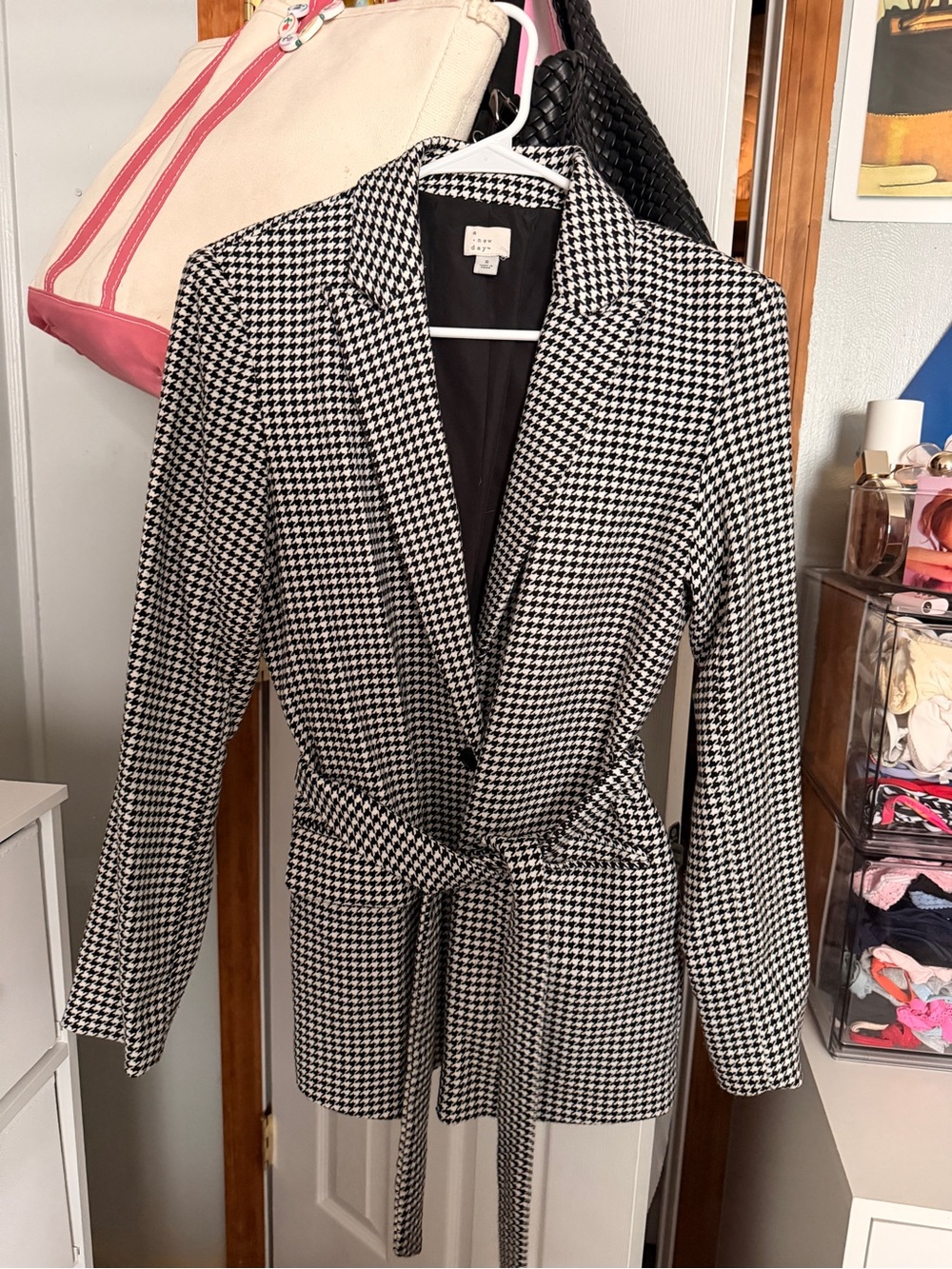 a new day Black & White Houndstooth Belted Blazer